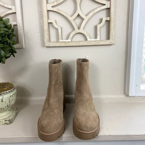 Dolce Vita Suede Lug Sole Heel Boots in Mushroom Size 6.5 - Picture 14 of 15